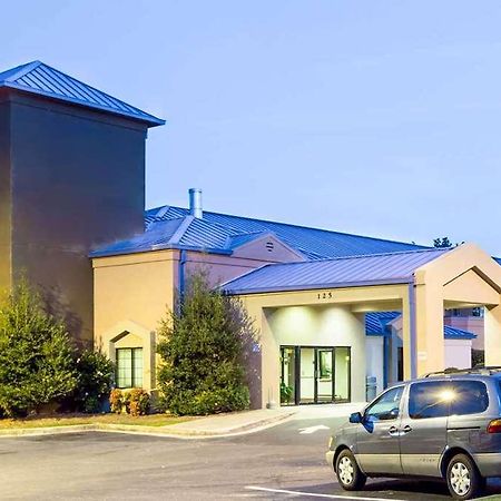 Rodeway Inn Austell Exterior photo