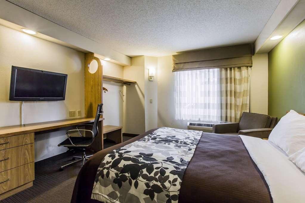 Rodeway Inn Austell Room photo
